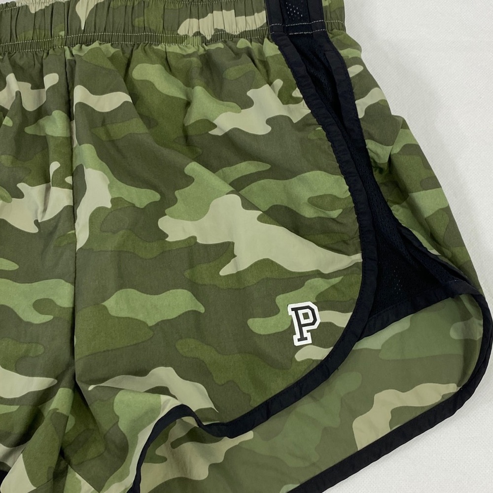 Victoria Secret Pink Camouflage Sports Bra And Running Shorts Set Size Small - Picture 13 of 16